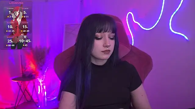 LiliLuna online show from January 14, 4:34 pm