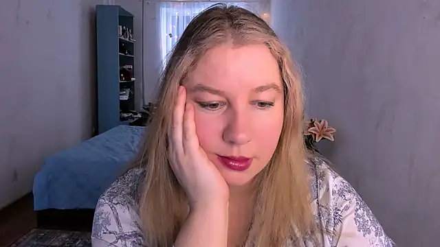 NancySanders online show from February 17, 6:32 am