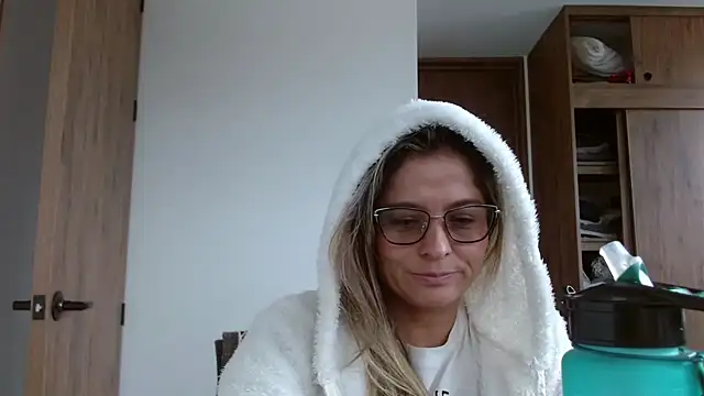 linda-mature43 online show from November 26, 2:29 pm