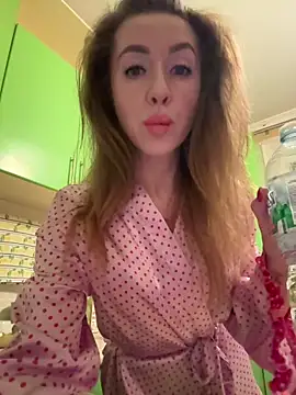 Snapshot of MarinaDiva11_74 chatting on October 13, 7:36 pm MarinaDiva11 74 online show from October 13, 7:36 pm