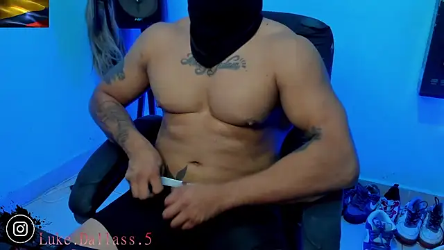 zeus 7777 online show from May 2, 8:52 am