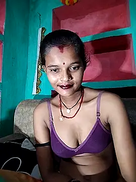 Snapshot of Maya_bhoji chatting on October 31, 6:42 pm Maya bhoji online show from October 31, 6:42 pm