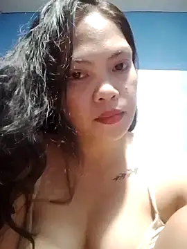 Snapshot of missluvv chatting on September 23, 2:20 pm missluvv online show from September 23, 2:20 pm
