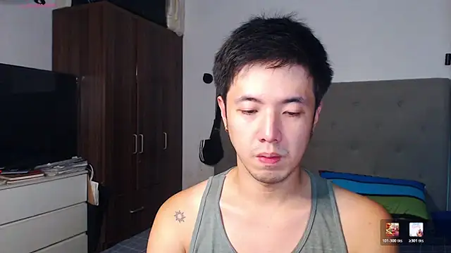 Snapshot of Addictiveboi chatting on February 23, 6:55 am Addictiveboi online show from February 23, 6:55 am