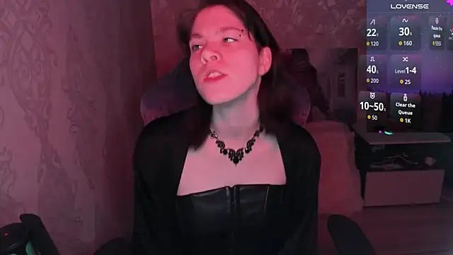 Snapshot of aestheticbeing chatting on March 23, 12:09 pm aestheticbeing online show from March 23, 12:09 pm