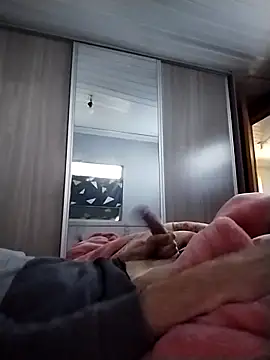 12dery online show from November 10, 11:31 am