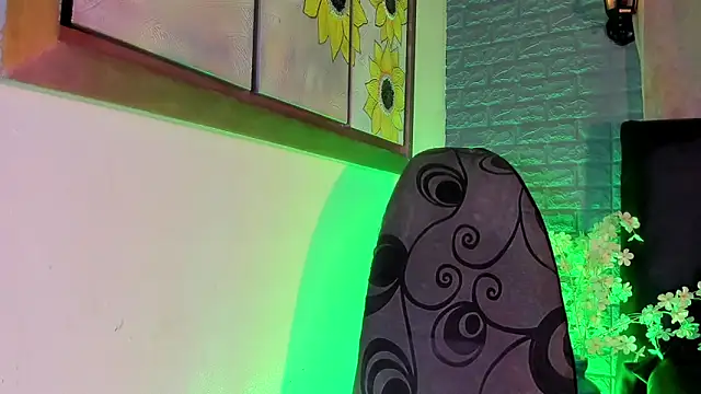 Snapshot of Cata_MW chatting on January 16, 7:07 pm Cata MW online show from January 16, 7:07 pm