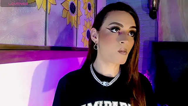 Snapshot of Cata_MW chatting on February 2, 7:01 pm Cata MW online show from February 2, 7:01 pm