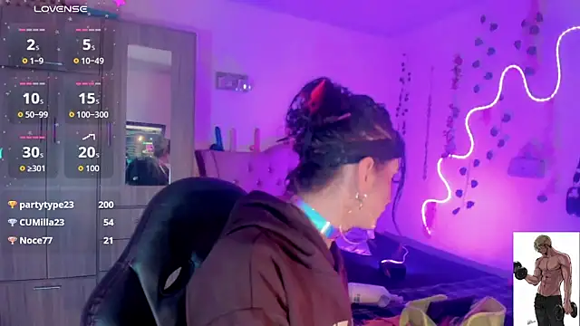 Snapshot of Cata_MW chatting on February 21, 11:50 pm Cata MW online show from February 21, 11:50 pm