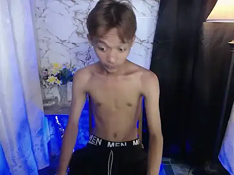 Snapshot of Innocentfucker chatting on October 4, 5:49 am Innocentfucker online show from October 4, 5:49 am