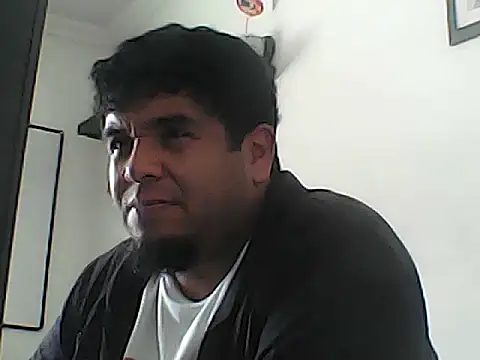Snapshot of Rolo-Sumiso chatting on October 14, 1:56 pm Rolo-Sumiso online show from October 14, 1:56 pm