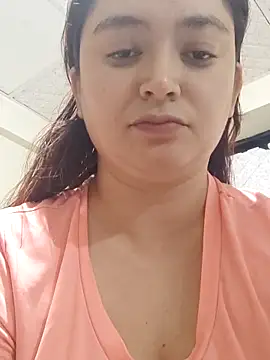 Snapshot of Anaa_Rose chatting on June 12, 1:15 am Anaa Rose online show from June 12, 1:15 am