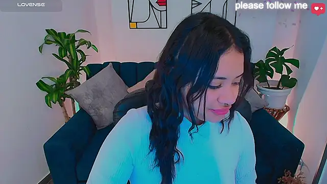 nicemiiaa7  online show from March 19, 7:23 am