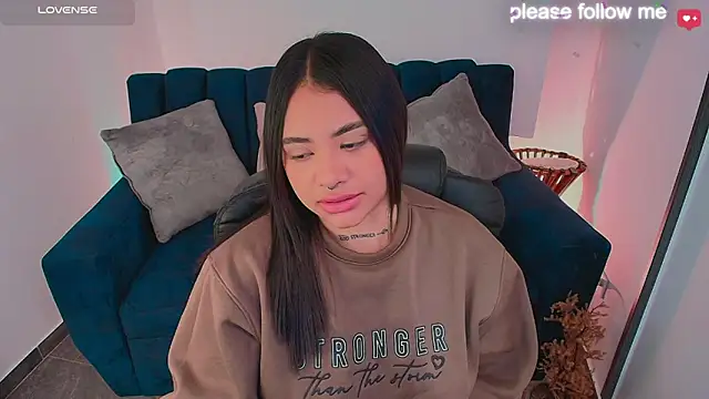 nicemiiaa7  online show from March 22, 5:16 pm