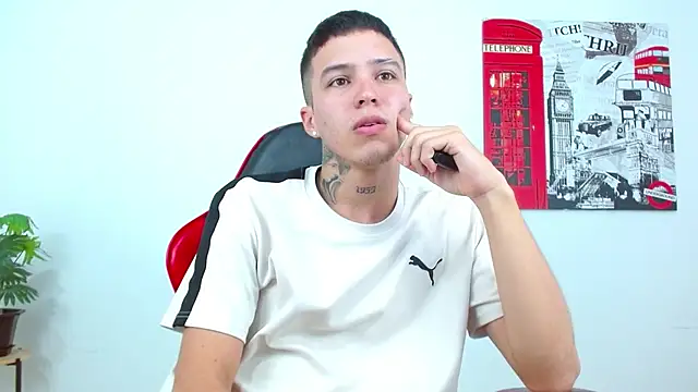 Cumandres18 online show from June 2, 3:03 pm