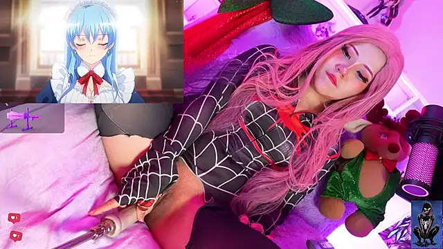 Kira-- online show from November 26, 2:40 pm