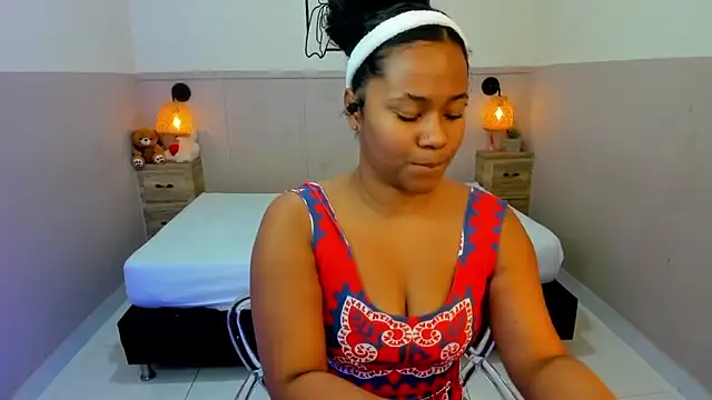 Snapshot of AuroraSky8 chatting on November 15, 12:23 pm AuroraSky8 online show from November 15, 12:23 pm