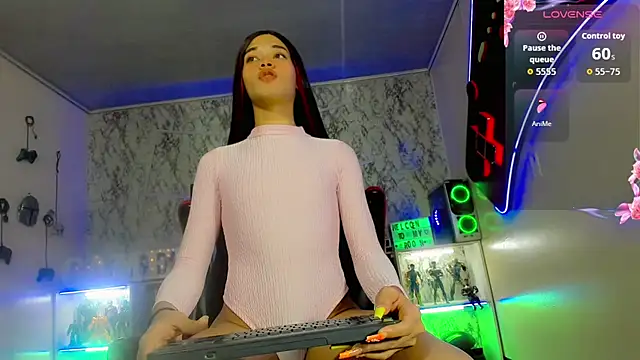 Snapshot of Madison_Mujica chatting on November 5, 11:10 am Madison Mujica online show from November 5, 11:10 am