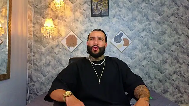 Apolo rousse1 online show from December 18, 8:37 pm