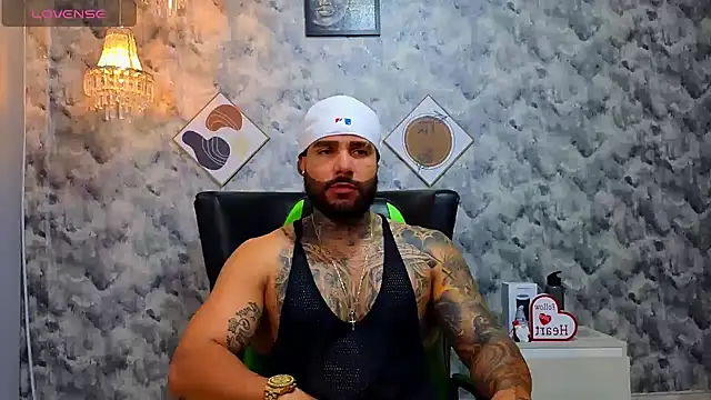 Apolo rousse1 online show from March 2, 9:32 pm