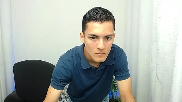 Matiius18 online show from November 3, 1:34 pm