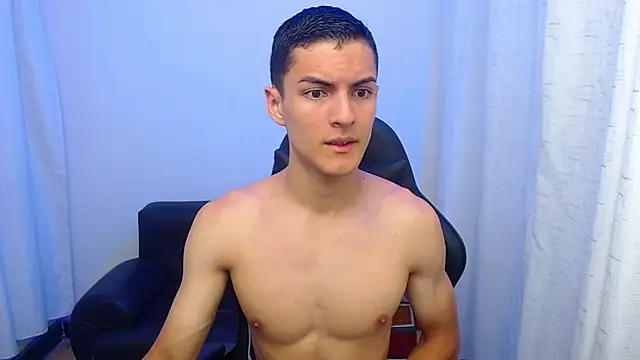 Matiius18 online show from April 6, 2:07 pm