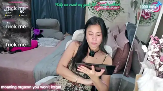 Shiawase1125 online show from October 15, 5:29 am