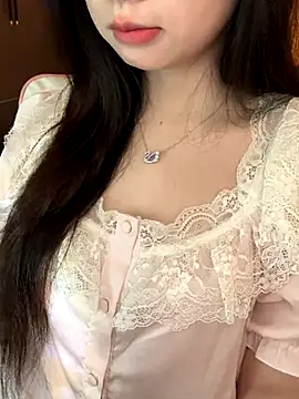 Nana kute20 online show from October 19, 7:42 am