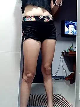 Snapshot of Mayumie05 chatting on February 9, 9:19 pm Mayumie05 online show from February 9, 9:19 pm