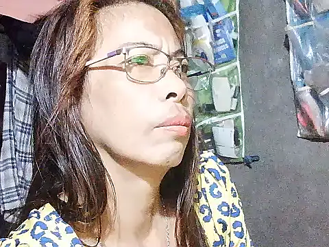 Snapshot of Mayumie05 chatting on March 4, 8:37 pm Mayumie05 online show from March 4, 8:37 pm