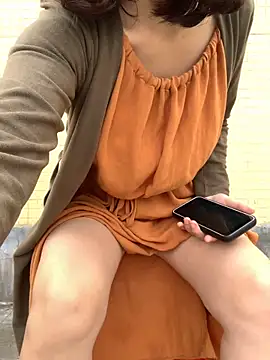 Snapshot of zhizhinaigai chatting on November 9, 3:38 am zhizhinaigai online show from November 9, 3:38 am