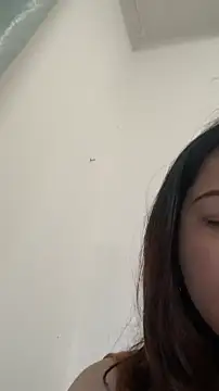 Snapshot of zhizhinaigai chatting on March 1, 3:30 am zhizhinaigai online show from March 1, 3:30 am