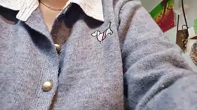 Snapshot of MichiLovely chatting on November 22, 8:02 am MichiLovely online show from November 22, 8:02 am