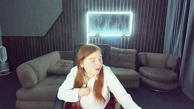 Snapshot of KattyRose8 chatting on October 27, 6:39 am KattyRose8 online show from October 27, 6:39 am