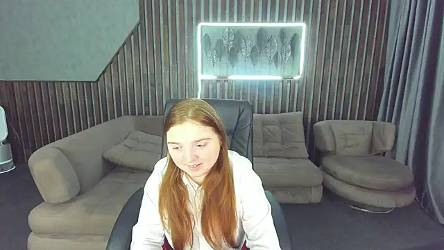 Snapshot of KattyRose8 chatting on October 30, 6:48 am KattyRose8 online show from October 30, 6:48 am