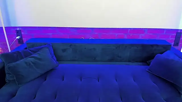 Snapshot of KattyRose8 chatting on November 12, 5:35 pm KattyRose8 online show from November 12, 5:35 pm