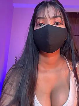 Neha18 online show from January 6, 7:45 am