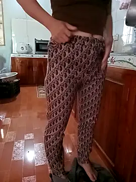 Sweet-Berry89 online show from November 15, 3:37 am