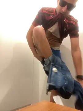 Junior17cm 1993 online show from November 1, 7:38 pm