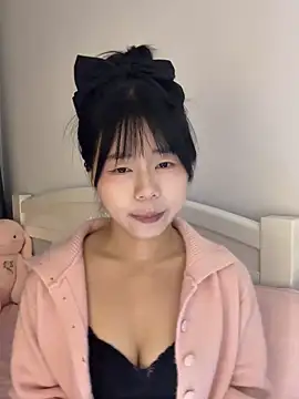 Ella-A9 online show from October 15, 3:12 pm