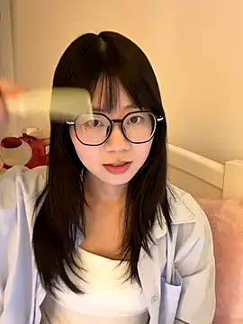 Ella-A9 online show from November 28, 2:53 pm