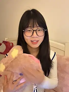 Ella-A9 online show from December 14, 4:12 pm