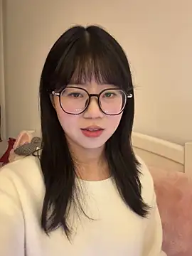 Ella-A9 online show from January 18, 4:22 pm