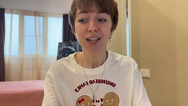 daniellia  online show from December 2, 9:25 am