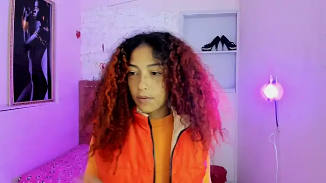 candela ruiz online show from September 18, 4:20 pm