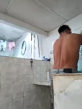 Brayanellatino online show from February 22, 11:53 am