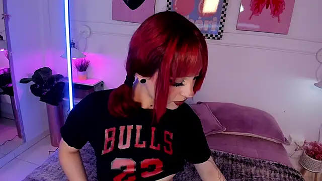 Snapshot of Zoe_Lynch_ chatting on February 9, 11:36 am Zoe Lynch online show from February 9, 11:36 am