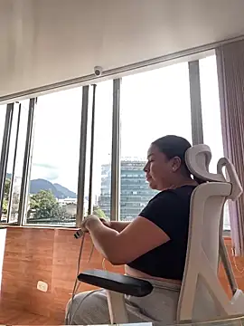 Zoey thompson online show from March 20, 7:41 pm