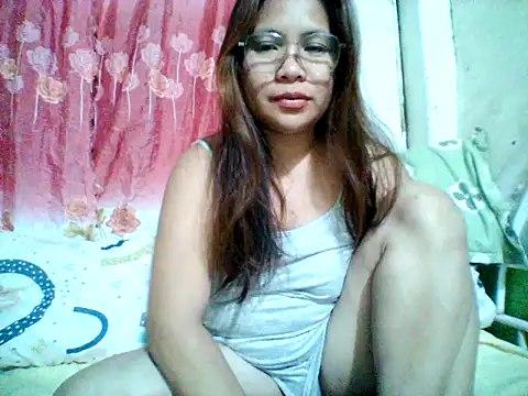 Snapshot of Bianca0516 chatting on May 14, 10:11 am Bianca0516 online show from May 14, 10:11 am