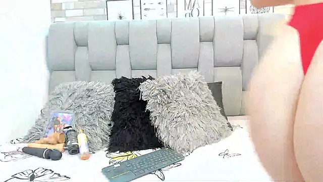 kathysmith19 online show from January 7, 3:53 am